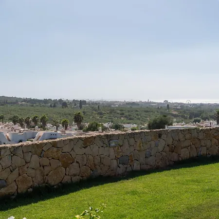 Villa Paradisu *